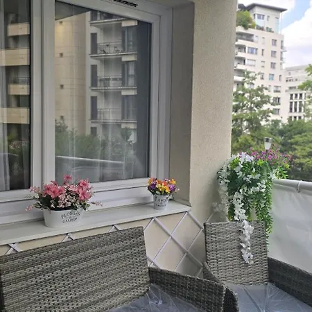 Prestige Paris-la Defense Terrasse Lägenhet